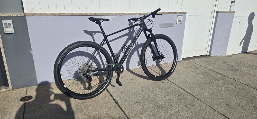 Vendo bicicleta Marca superior xp 929 ano 2026