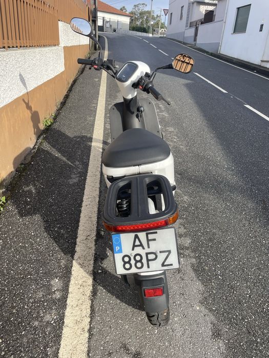 Scooter Eletrica Askoll eSpro 125cc