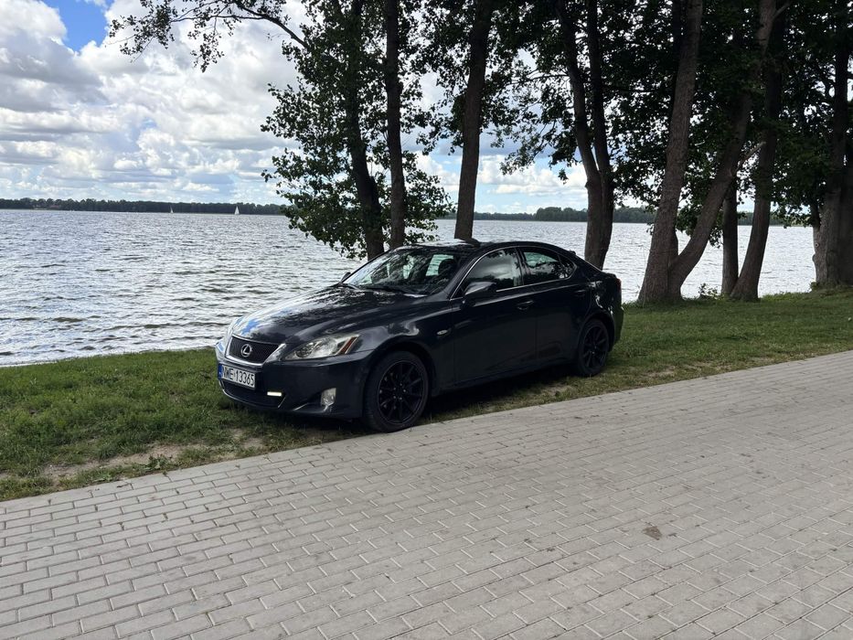 Lexus IS220