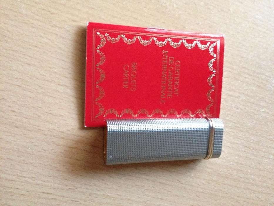 Isqueiro de Must de Cartier, anos 80, autentico, tem pouco uso