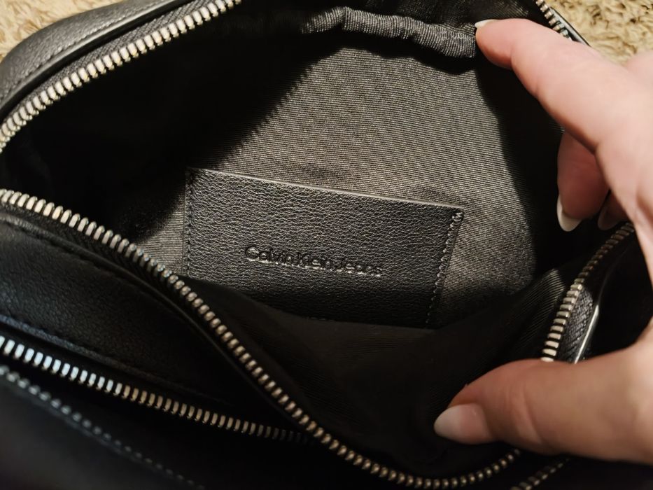 Torebka listonoszka Calvin klein jeans