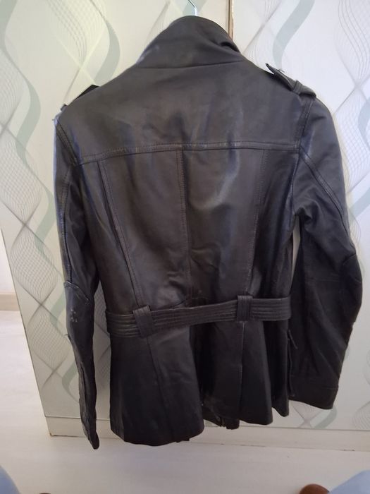 Casaco de pele preta