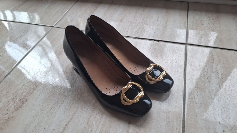 Buty Kazar Gaura czolenka
