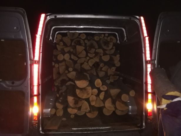 Дрова колоті дуб акація клен сосна по області Дрова березові