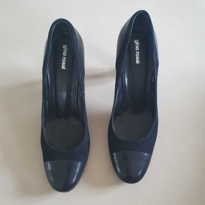 Buty damskie na obcasie