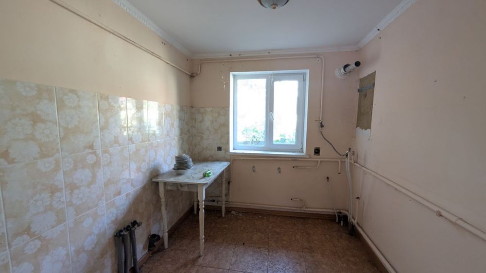 Продається Українська хата в мальовничому куточку Прикарпаття