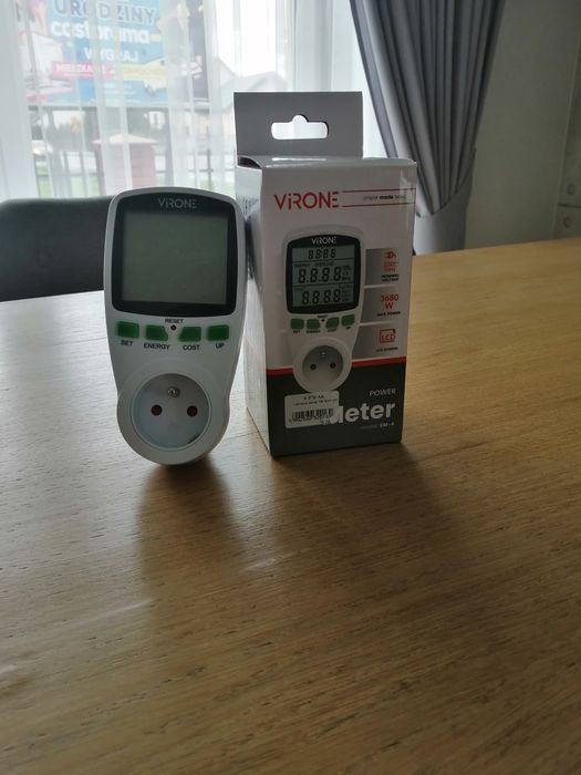 VRONE-kalkulator/licznik zużycia energii