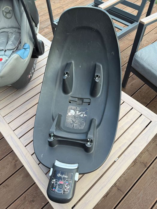 Fotelik cybex Aton M 0-13 z bazą isofix