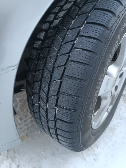 Продам   MERCEDES-BENZ В-200  145к.с.