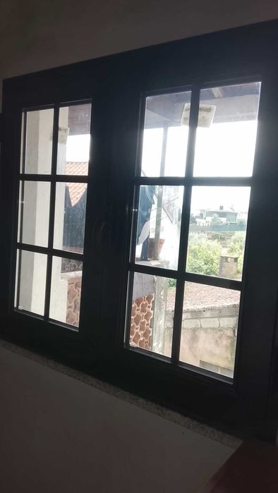 Vendo uma casa em porrais murca