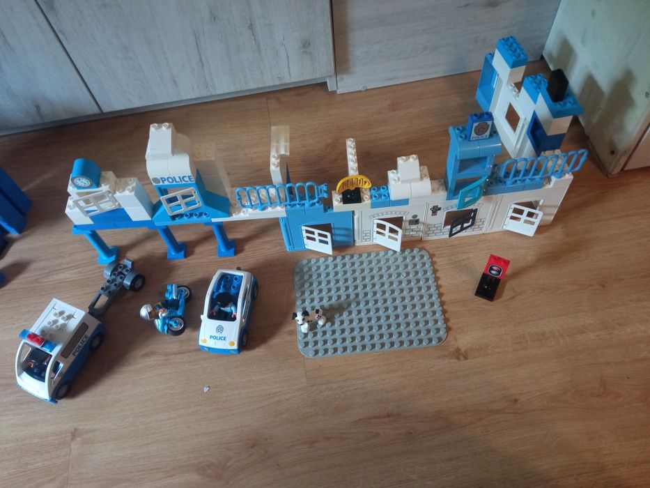 Lego Duplo policja