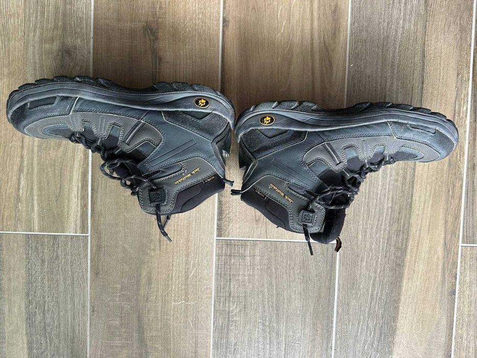 Sprzedam zimowe buty Jack Wolfskin, rozmiar 44,5