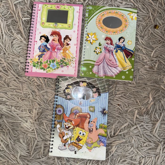 Розмальовки расскраски барби микки маус winx кошечка мари bratz