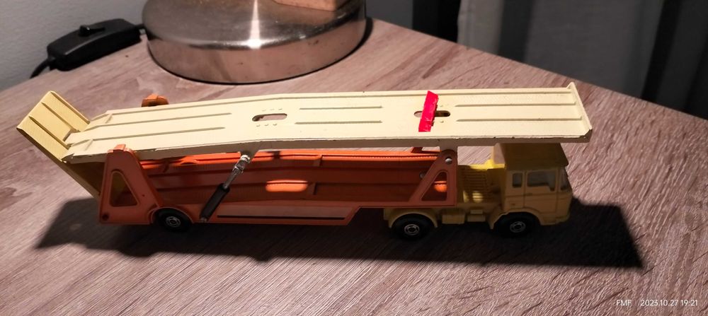 Man Car Transporter Matchbox
