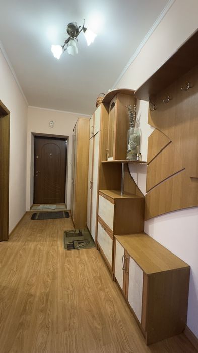 Оренда 2 кім квартири Центр вул. Хотинська 12, старіша новобудова ІО