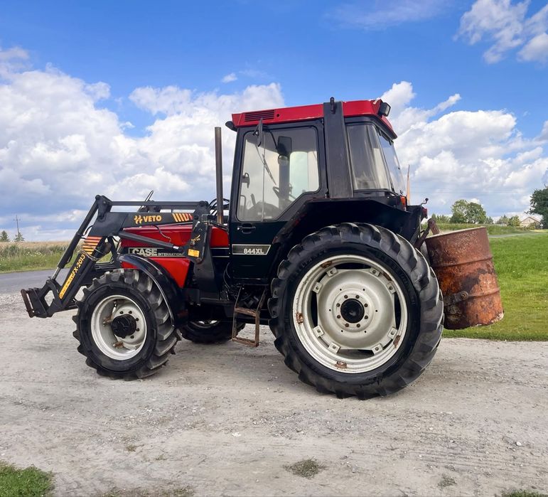 Ciagnik  rolniczy Case 844 XL