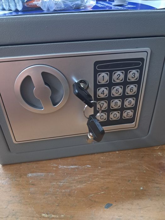 Cofre Eletrónico Digital Novo (Modelo T-17) – Cor Cinza