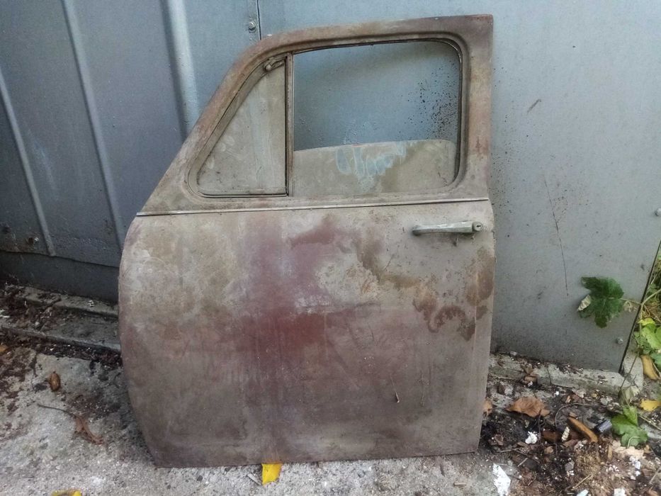 Двери москвич 403