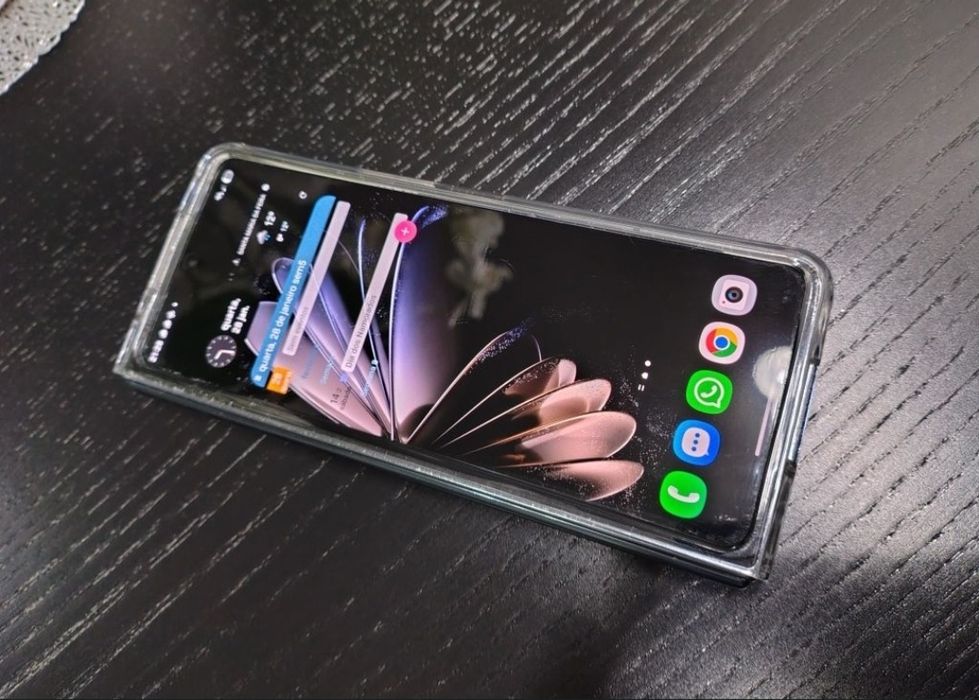 Samsung  Z Fold 4  256 Gb  12GB RAM C/Novo ver descrição defeito