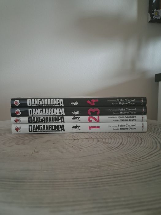 Danganronpa od 1 do 4 części
