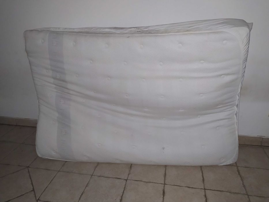 Materac lateksowy 140 na 200 cm łóżko