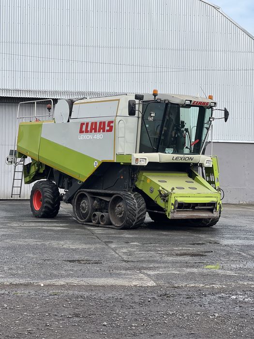 Claas Lexion 480 на гусеницях 2003 рік випуску