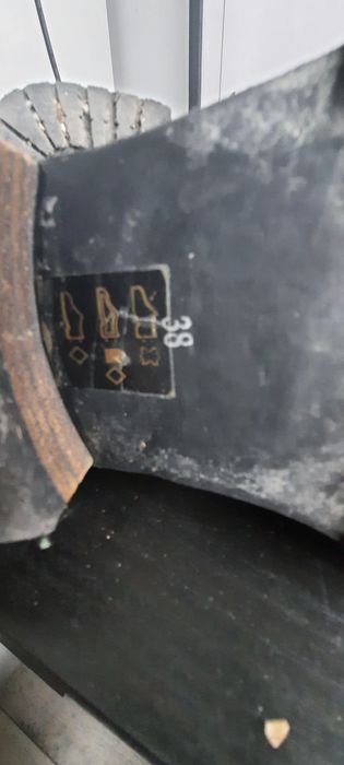 Skórzane buty 38 tanio