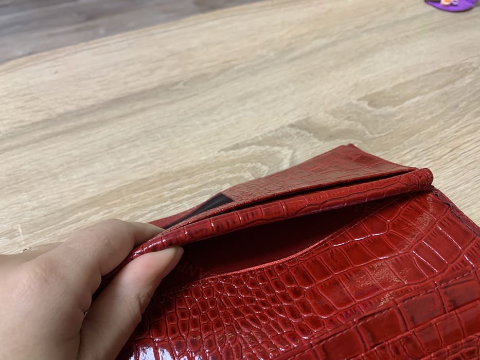 Кожаный женский кошелек