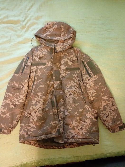 Куртка зимова піксель