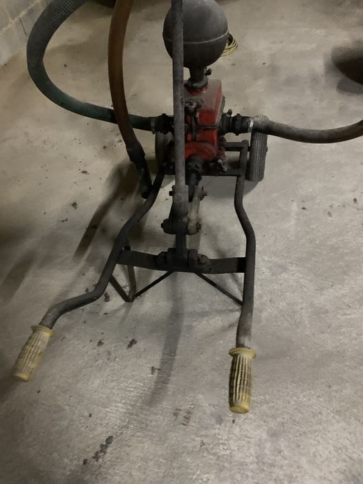 Bomba manual de tirar vinho