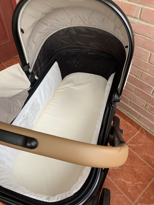 Коляска Chicco Mysa 2 в 1