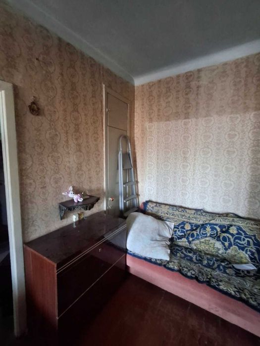 Продається 2-х кім. кв. р-н Червоної ! Сертифікат !