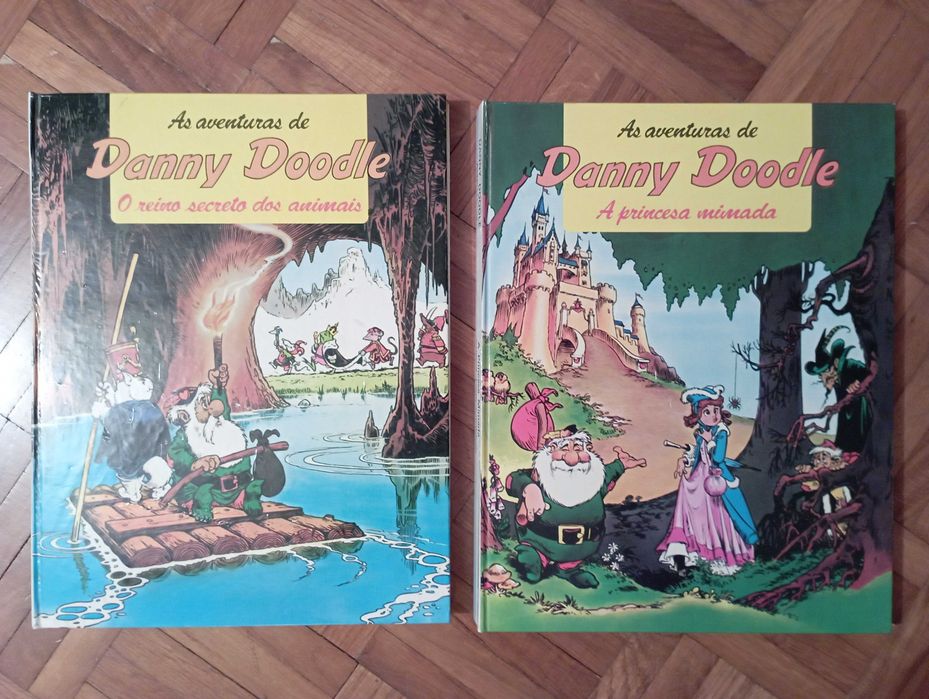 Caixa Amigos do Livro com 8 ÁLBUNS de BD