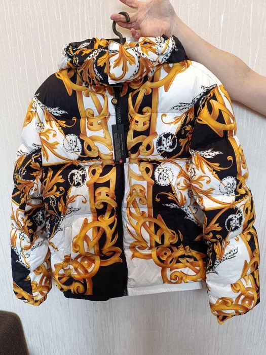 Пуховик Versace с принтом Barocco Acanthus  унисекс, XXL женск, L мужс
