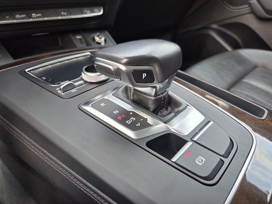 Audi Q5 2018 Premium Plus