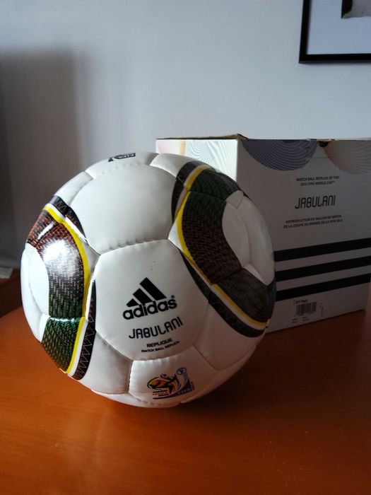 Piłka nożna Adidas Jabulani