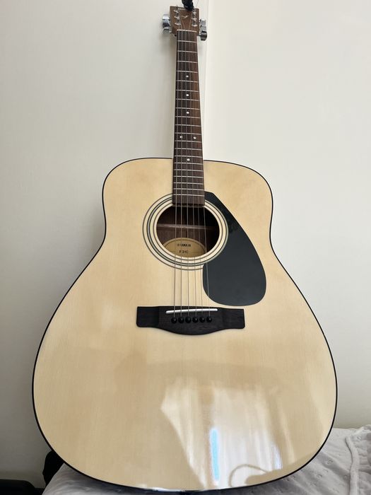 Violão yamaha novo