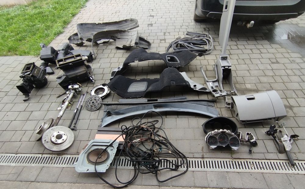 Części . Subaru Forester SG.Polift.Zaproponuj cenę