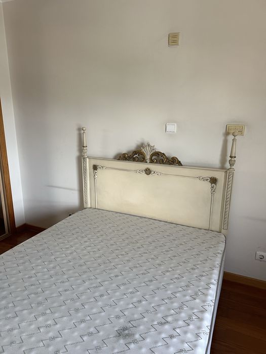 Cama de Casal vintage em Madeira