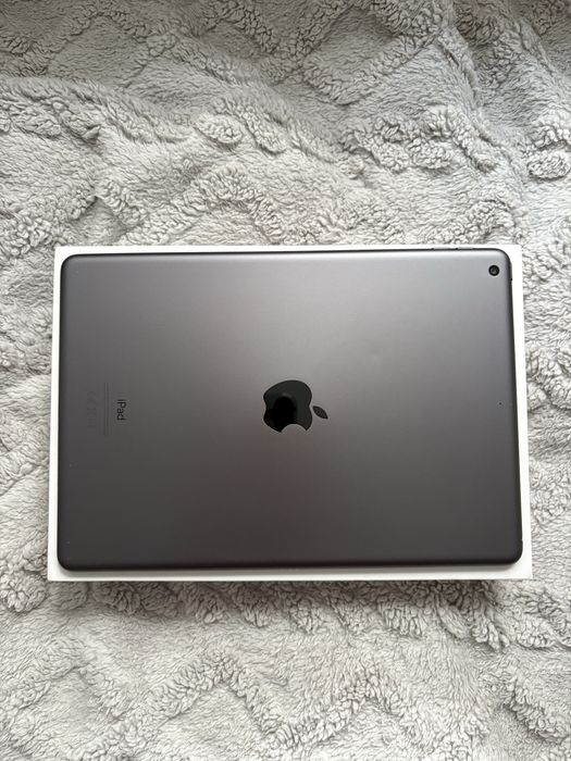 iPad (8 generacji) Wi-Fi 128 GB Space Gray, 10,2 cali