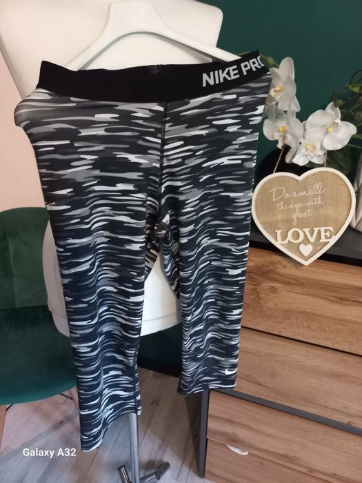 Leginsy Nike 7/8 S