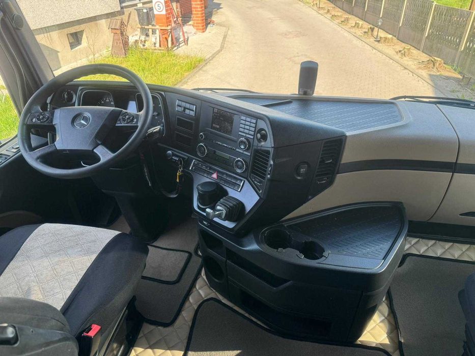 Mercedes-Benz Actros 1848  MP4  Low Deck Mega