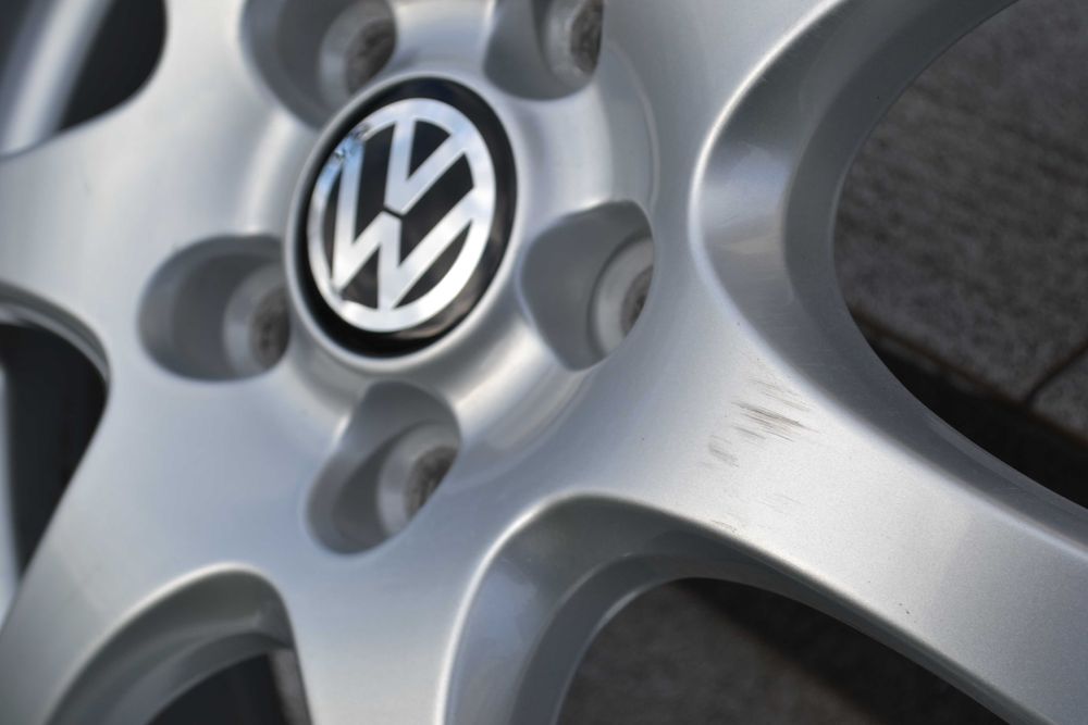Alufelgi 5x112 VW 16 Cali Golf , Cady , Turan
