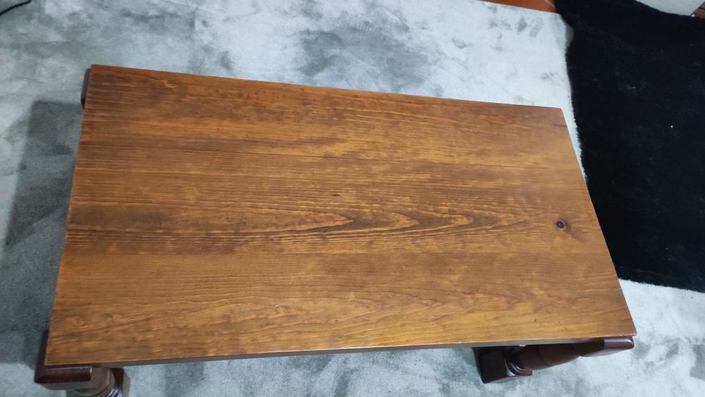 Mesa de centro em madeira
