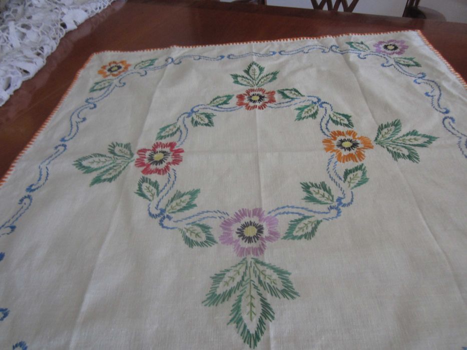 Duas Belas Toalhas Antigas