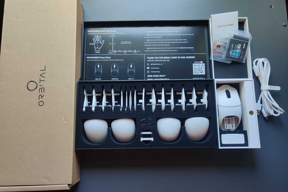 Modularna myszka gamingowa Orbital Pathfinder White