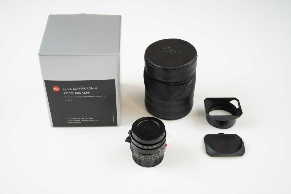 Objetiva Leica Summicron-M 35mm f/2 ASPH. (Kit Completo com Caixa e Bolsa)