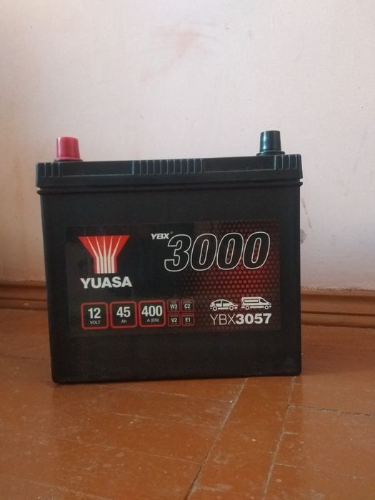 Продам аккумулятор на Азиатские и Японские автомобили,узкий.