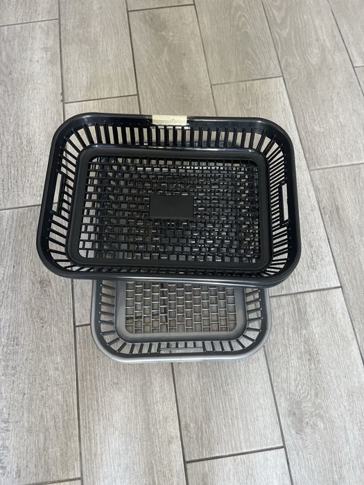 Vendo cestos da roupa em varios tamanhos e cores