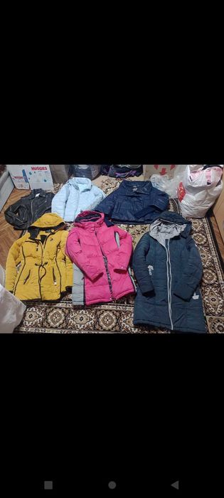 Куртки Пересилаю поштою